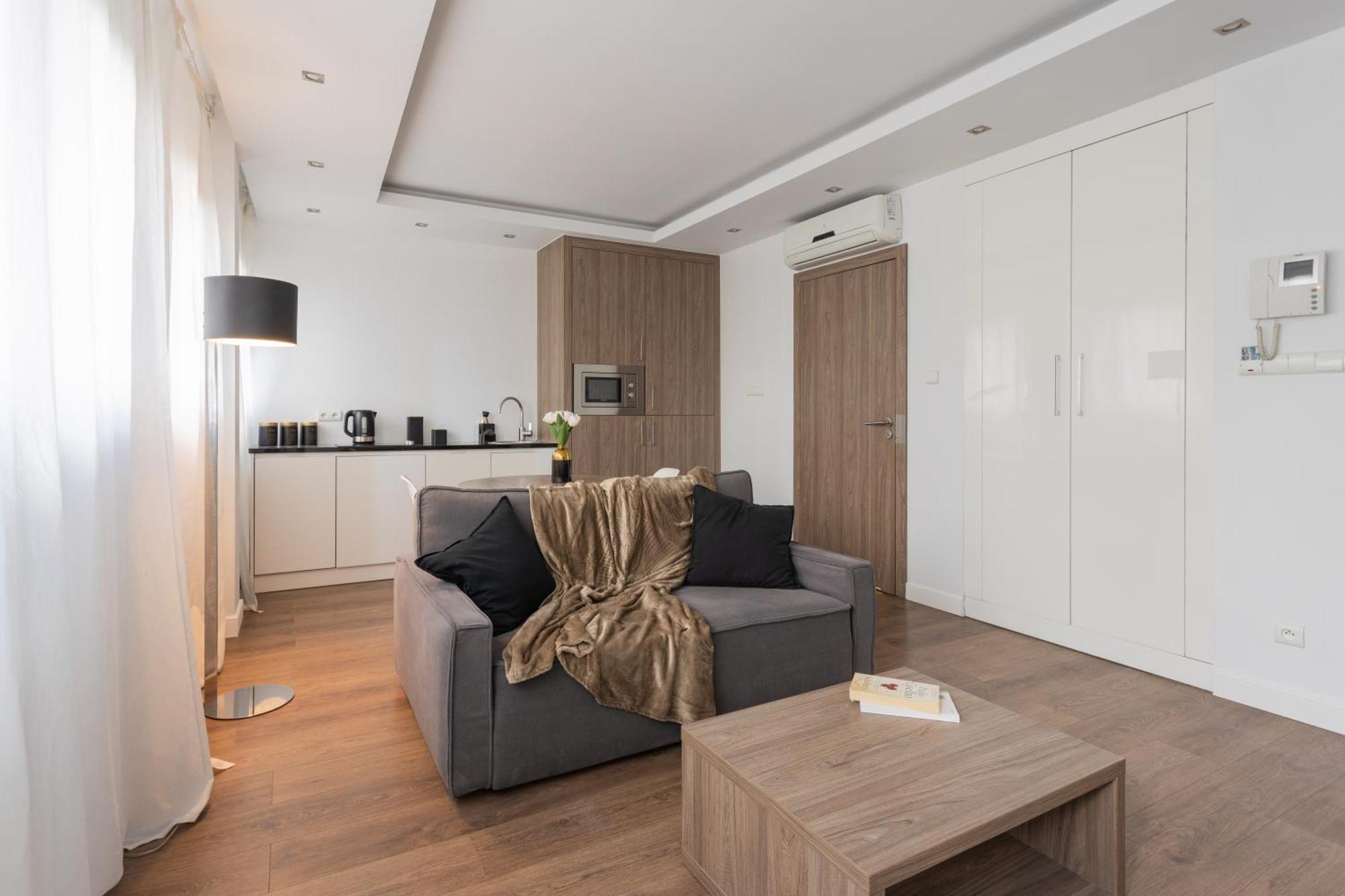 Golden Apartments Warsaw - Browary Warszawskie - Luxury & Cozy Apartments - Oxygen Residence- Wronia Buitenkant foto
