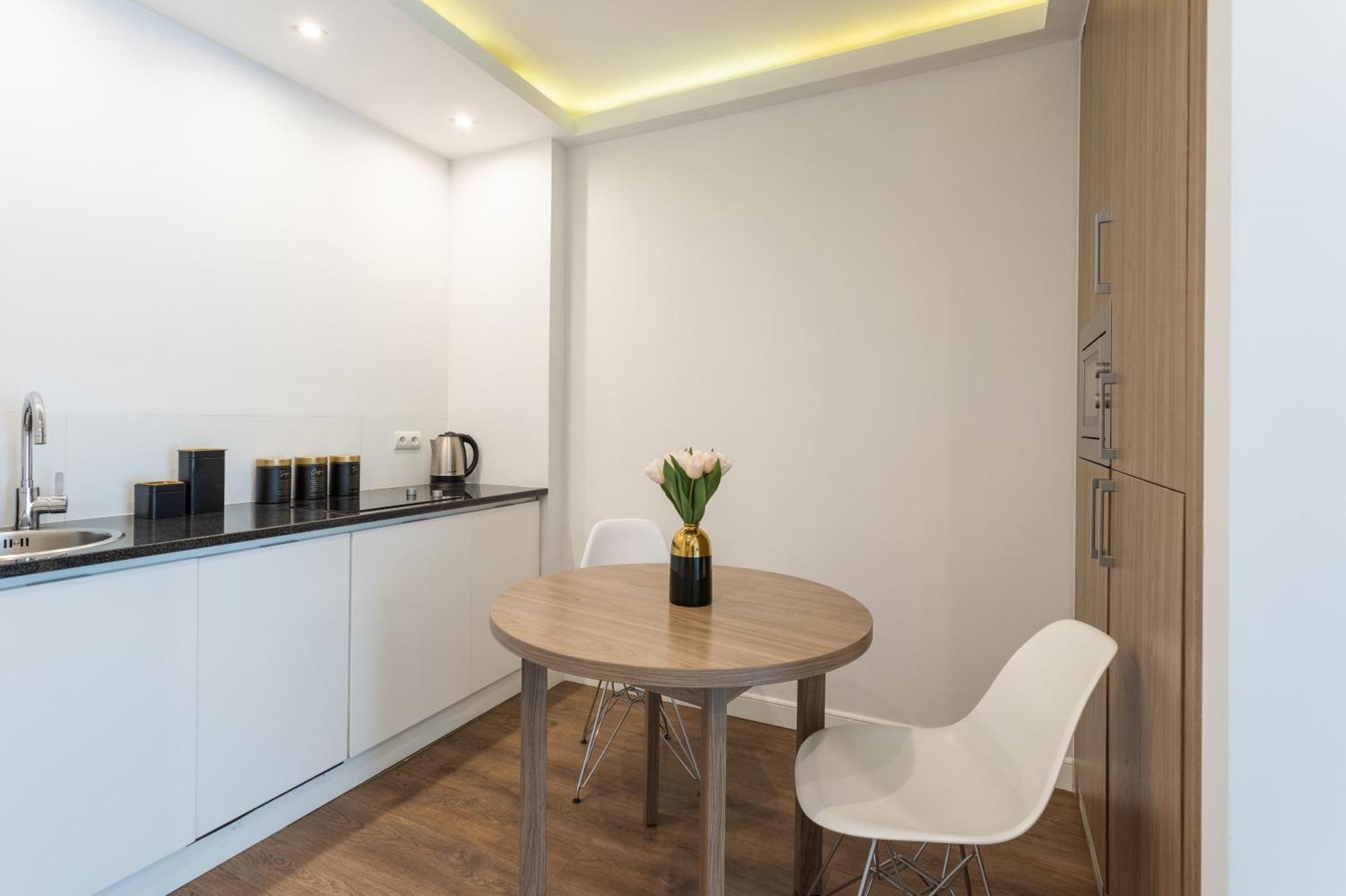 Golden Apartments Warsaw - Browary Warszawskie - Luxury & Cozy Apartments - Oxygen Residence- Wronia Buitenkant foto